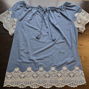 Adrianna Papell Womens Off Shoulder Blouse Top, Embroidered Detail